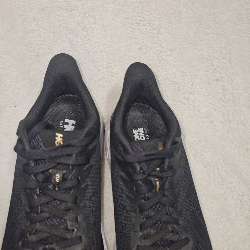 Hoka One One Women Size 8 Black Running Shoes 1110509. - Picture 7 of 10